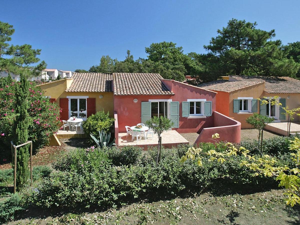 Apartment Near The Sea, Borgo-Plage Borgo  Exteriör bild